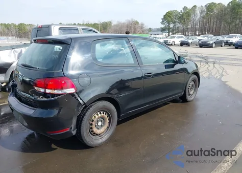 2010 Volkswagen Golf 2-Door z USA, uszkodzony, nr VIN WVWBA7AJ0AW415873